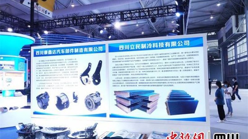 为了提高客户满意度，优化服务流程至关重要。以下是一些建议：